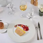 Le Chateau De La Tour Hotel 4*
