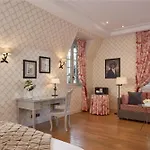 Le Chateau De La Tour Szálloda 4*