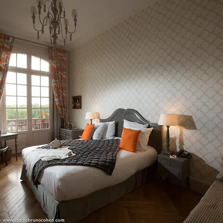 Le Chateau De La Tour Hotel