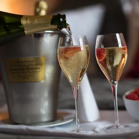 Hotel Le Château De La Tour