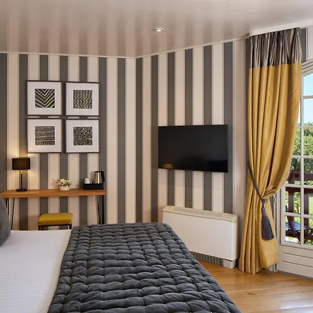 Le Chateau De La Tour 4*