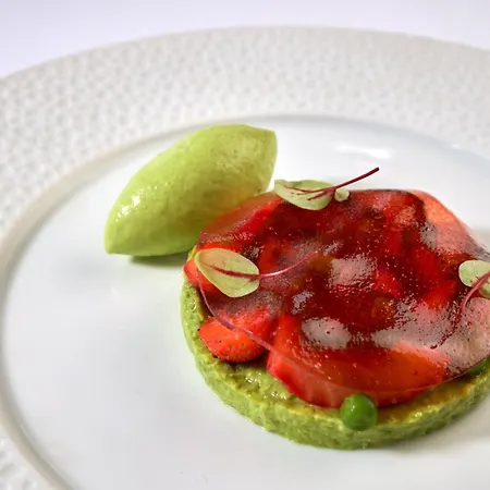 Hotel Le Château De La Tour