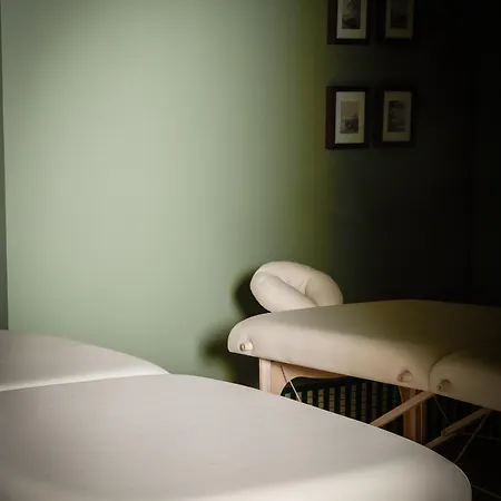 Le Château De La Tour 4*