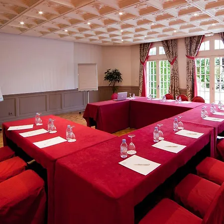 Le Chateau De La Tour Hotel Gouvieux