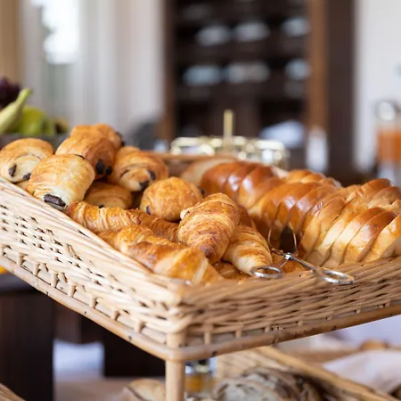 Le Chateau De La Tour 4* Gouvieux