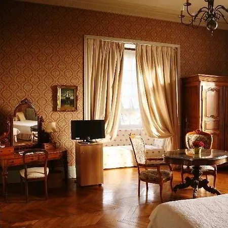 Hotel Le Chateau De La Tour