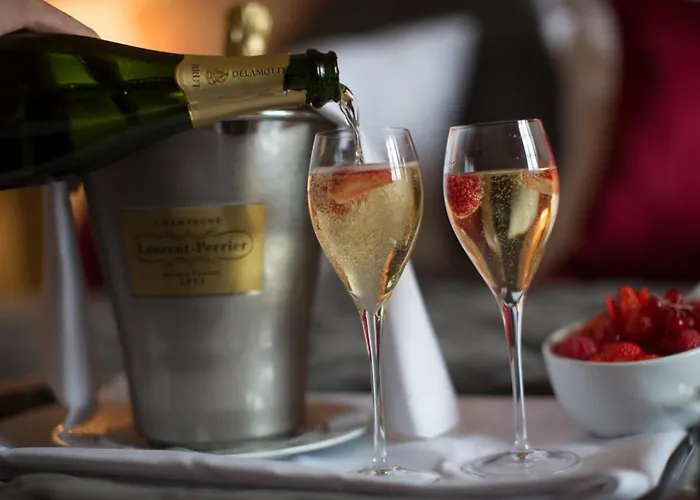 Hotel Le Chateau De La Tour