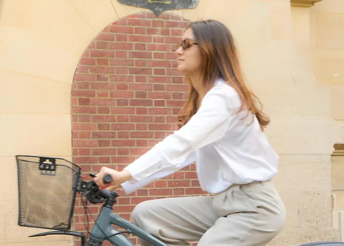 Hotel Le Chateau De La Tour Gouvieux