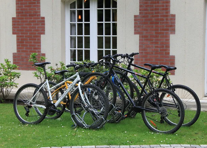 Hotel Le Chateau De La Tour Gouvieux