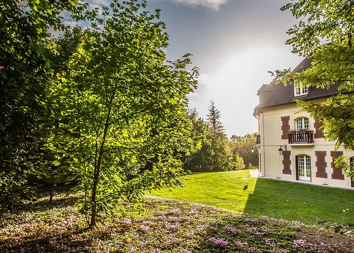 Hotel Le Chateau De La Tour